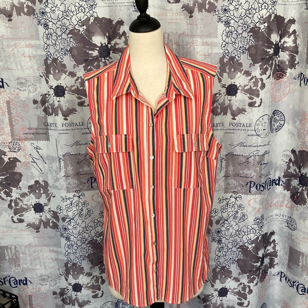 Riders by Lee Red Striped Button Down Muscle Top